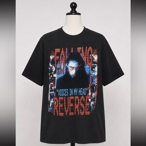 Falling In Reverse "Voices in My Head"
Voice Collage t-shirt Lg